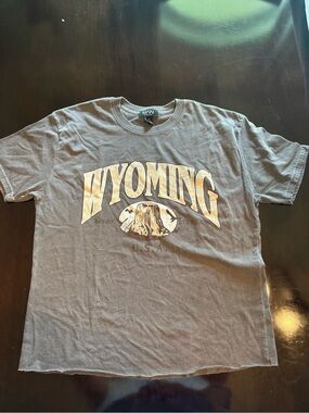 Wyoming Graphic Tee - Brown with Cream Print - M